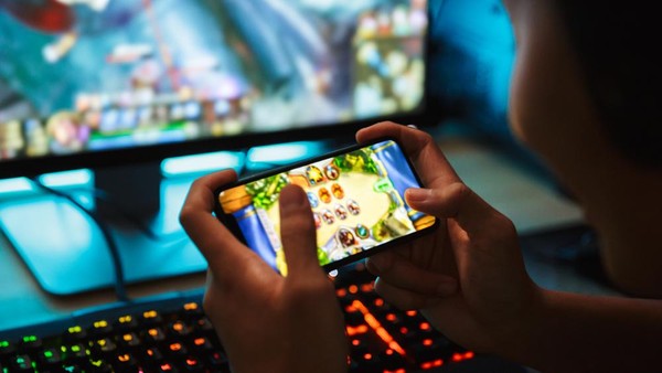 Dampak Game Online Dan Esports Pada Generasi Milenial