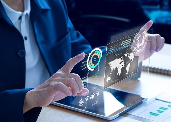 Peran Teknologi Digital Dalam Kehidupan Modern