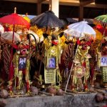 Kebiasaan Unik Masyarakat Di Berbagai Daerah Indonesia